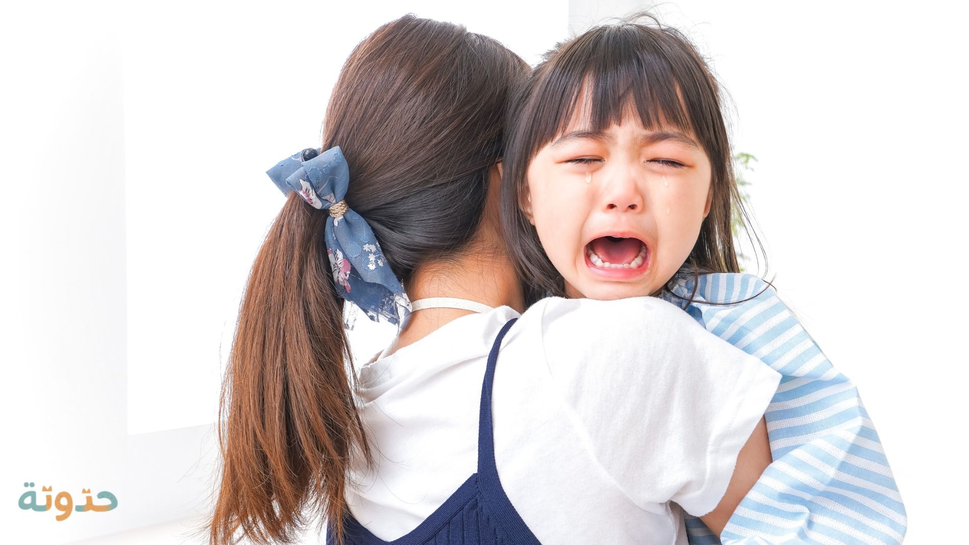 تعامل الآباء مع بكاء الأطفال - حدوتة